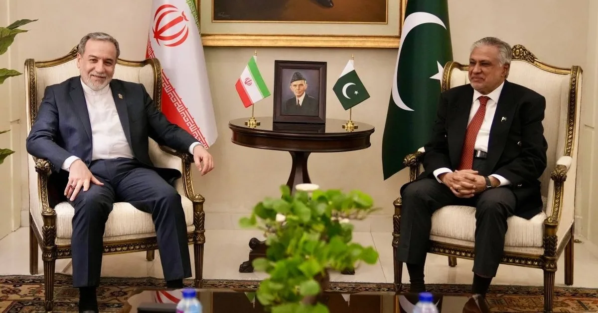 وزيرا خارجية مصر وباكستان يبحثان دفع المفاوضات بين واشنطن وطهران