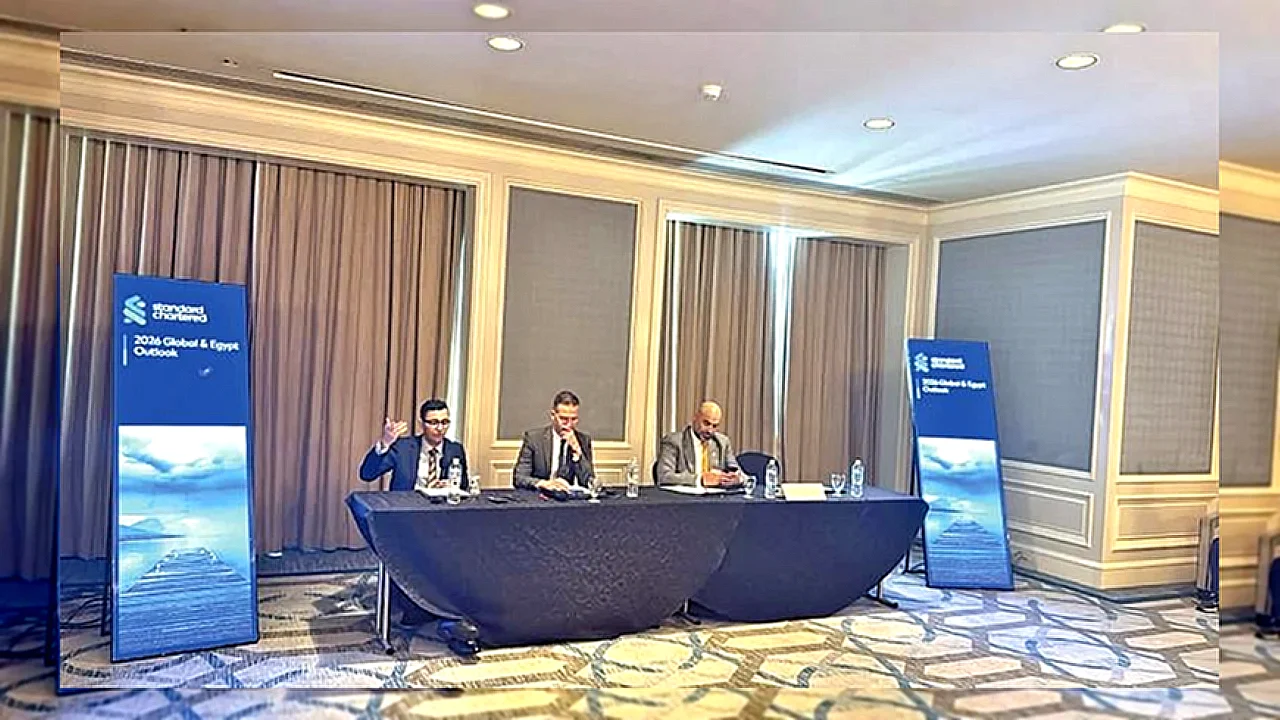 ستاندرد تشارترد: استمرار تداول الجنيه ضمن نطاق قريب من مستوياته الحالية خلال 2027