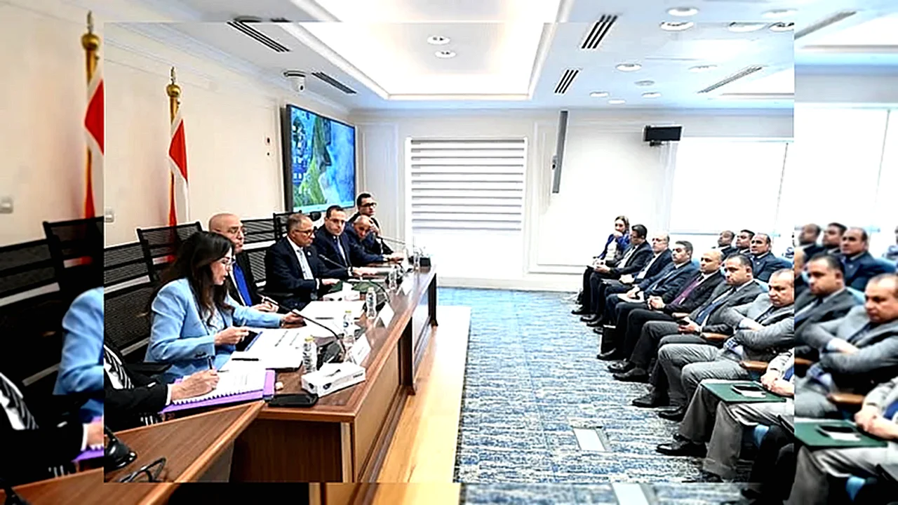 الإسكان تعرض على وزيرة الإسكان تتحدث أمام مجلس النواب عن