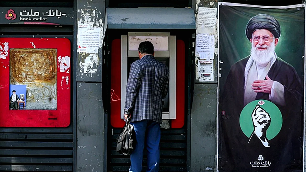 نتنياهو يصف تقرير هآرتس عن تحذير الإمارات بأنه 'تشهير خبيث' ويهدد بمقاضاتها