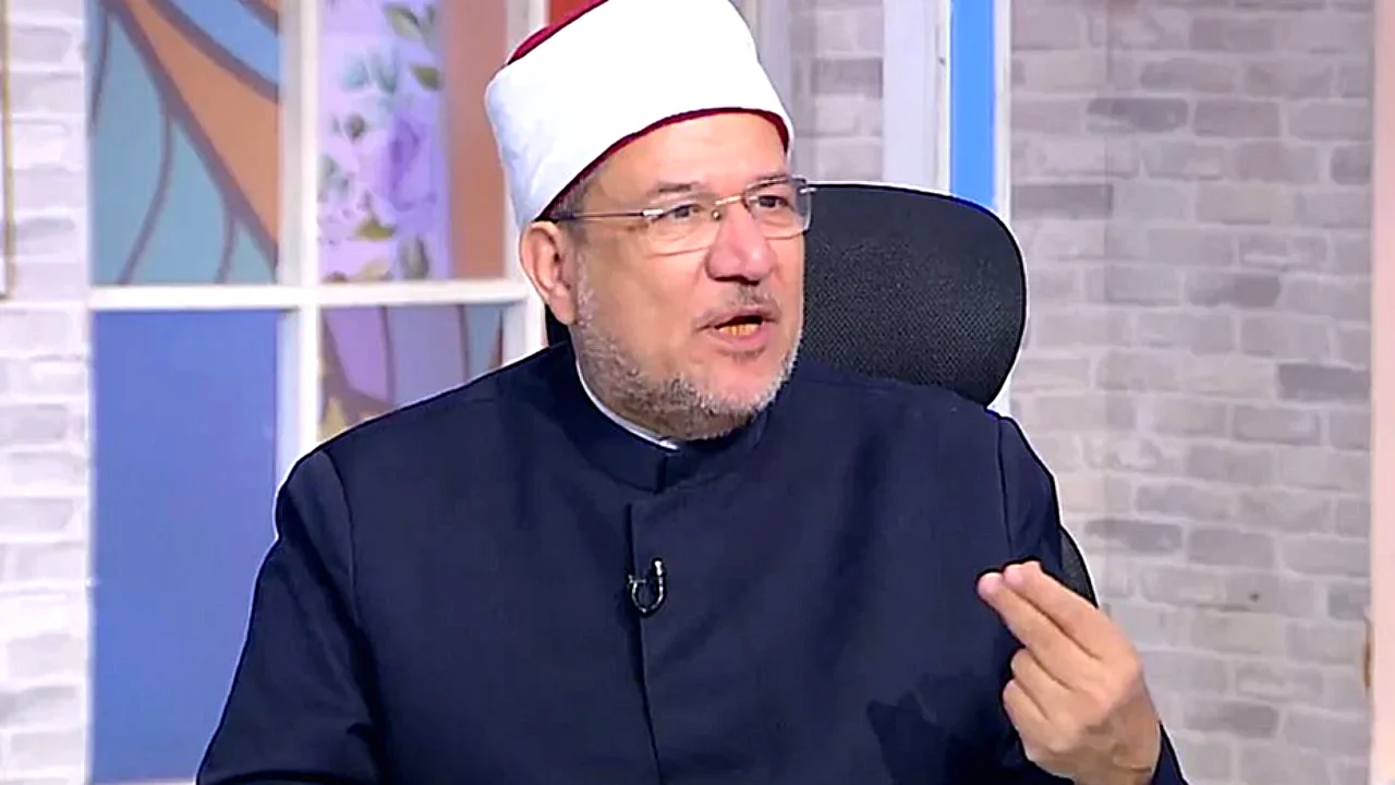 الاحتكار والمتاجرة بأقوات تصريحات مختار جمعة بشأن الناس
