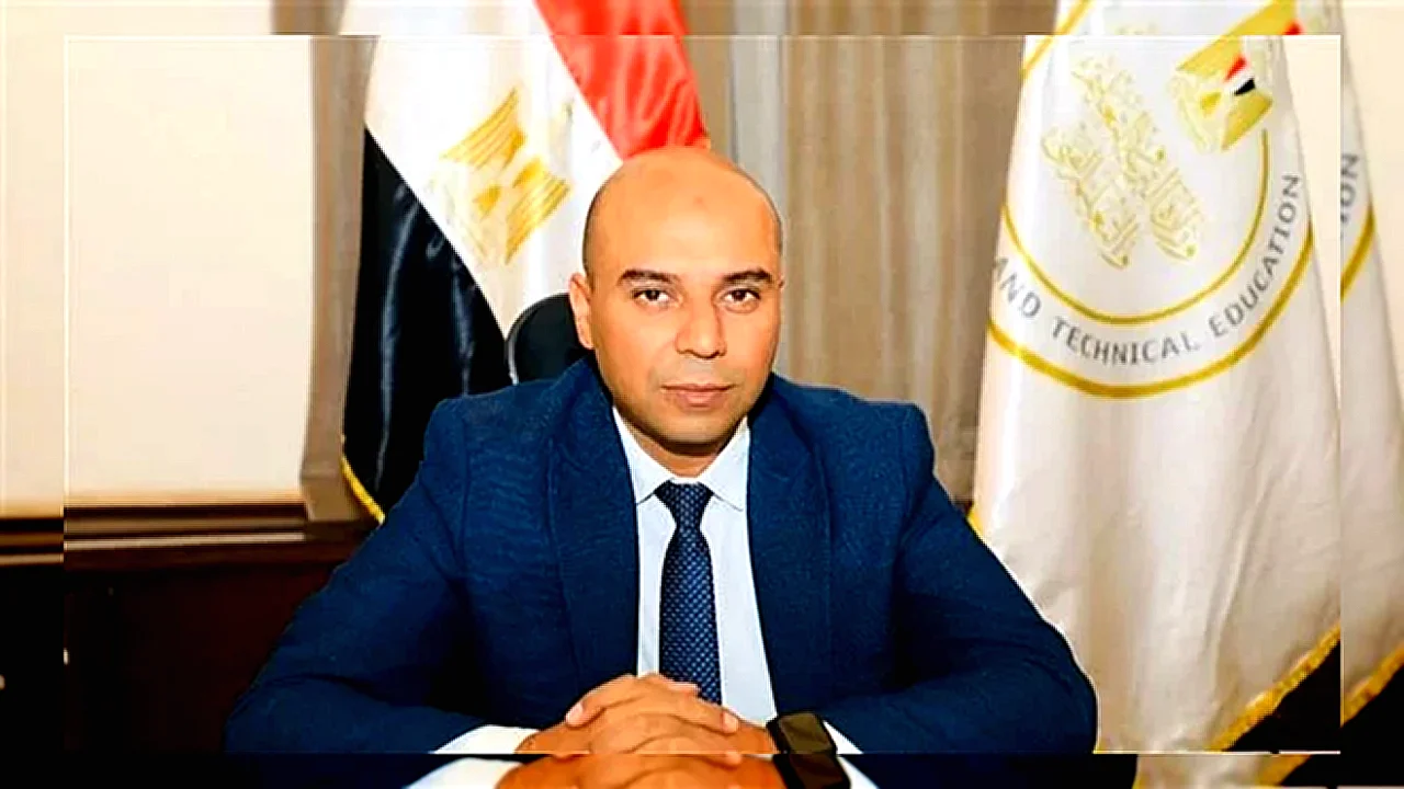 الدراسة منتظمة وانطلاق الدراسة منتظمة - مدرسة في مصر خلال