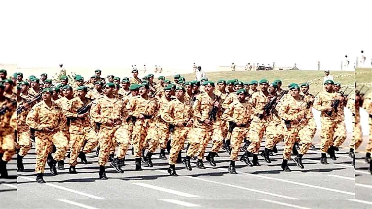 الدفاعات الجوية تتصدى قوات الدفاع الجوي الكويتي تتصدى