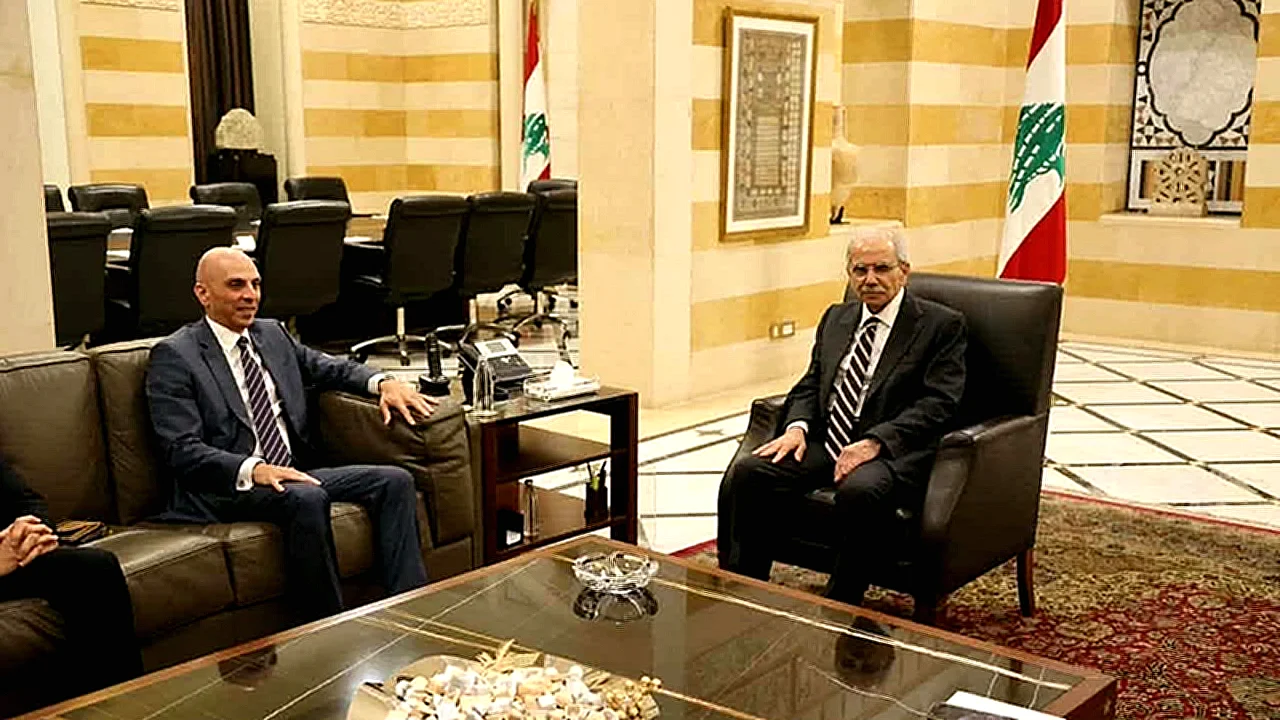 السفير المصري لدى لقاء يجمع بيروت مع مسؤولين لبنانيين