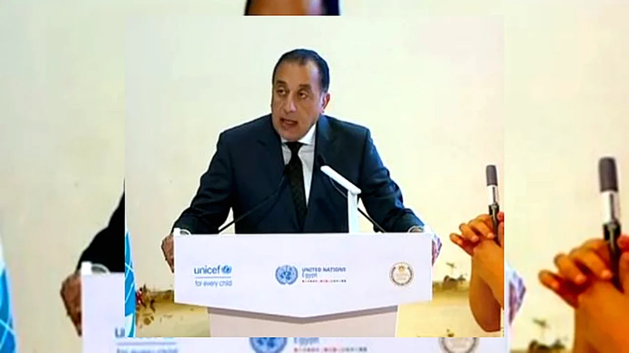 المعلم المصري بطل رئيس الوزراء يتحدث عن دور المعلم المصري
