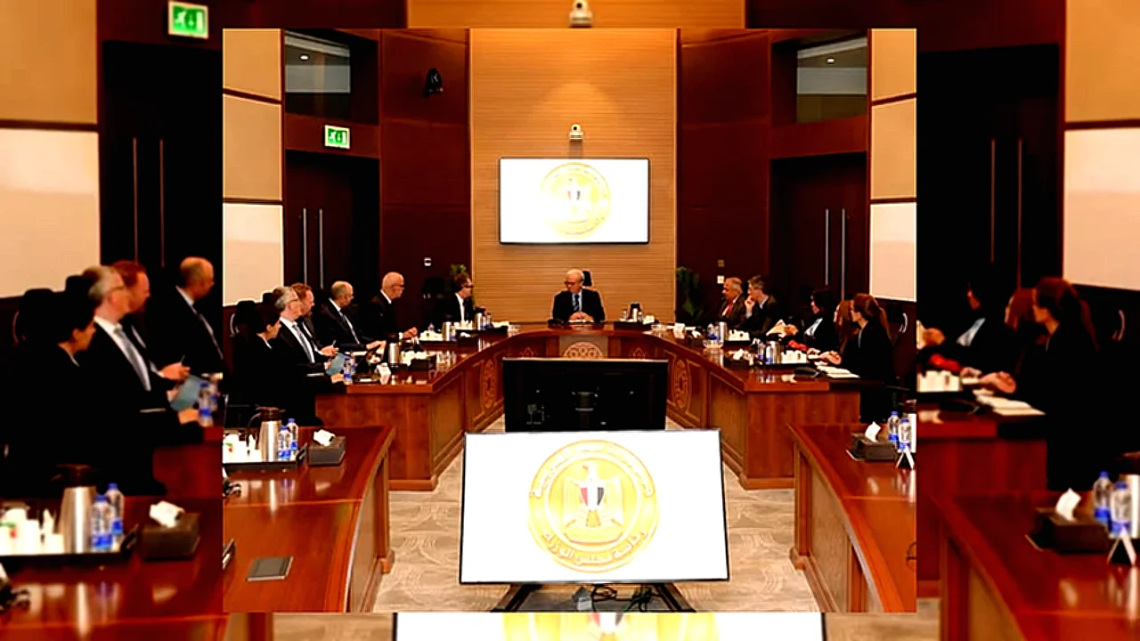 الوزراء يبحث مع لقاء رسمي بين مسؤولين مصريين ووفد من البنك