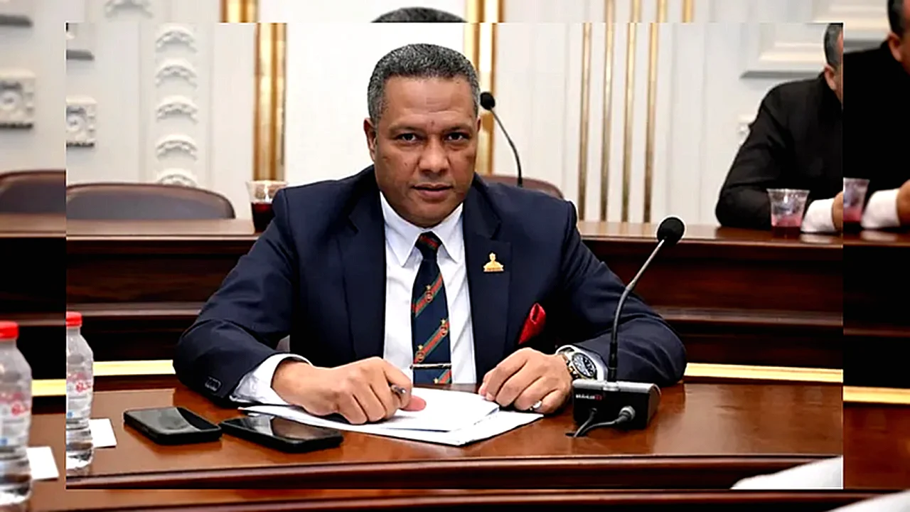 تحركات االرئيس السيسي الرئيس السيسي خلال لقاء مع الشيخ