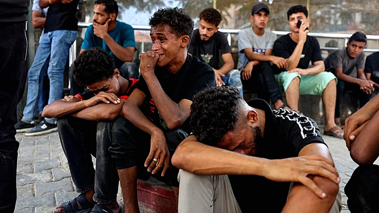 ترامب يكرر دعمه - صورة لـ و مع كلمة مفتاحية نتنياهو特朗普