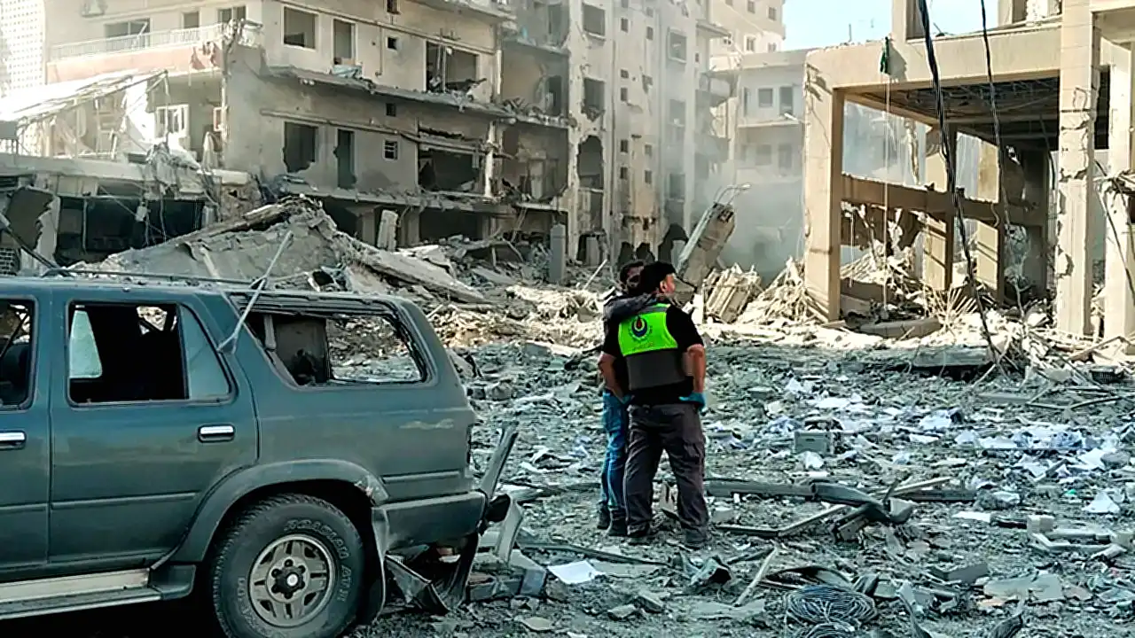 نائب حزب الله يعلن دعم الجماعة لوقف إطلاق نار شامل في لبنان