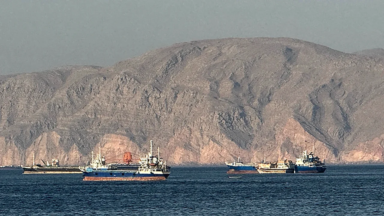 انتقاد حزب الله للمحادثات المباشرة بين لبنان وإسرائيل