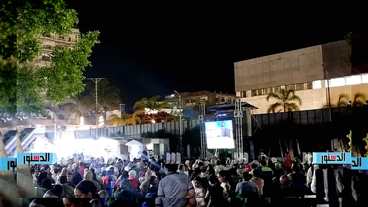 حشود كفر الشيخ احتفالات الجماهير بتأهل منتخب مصر في كأس