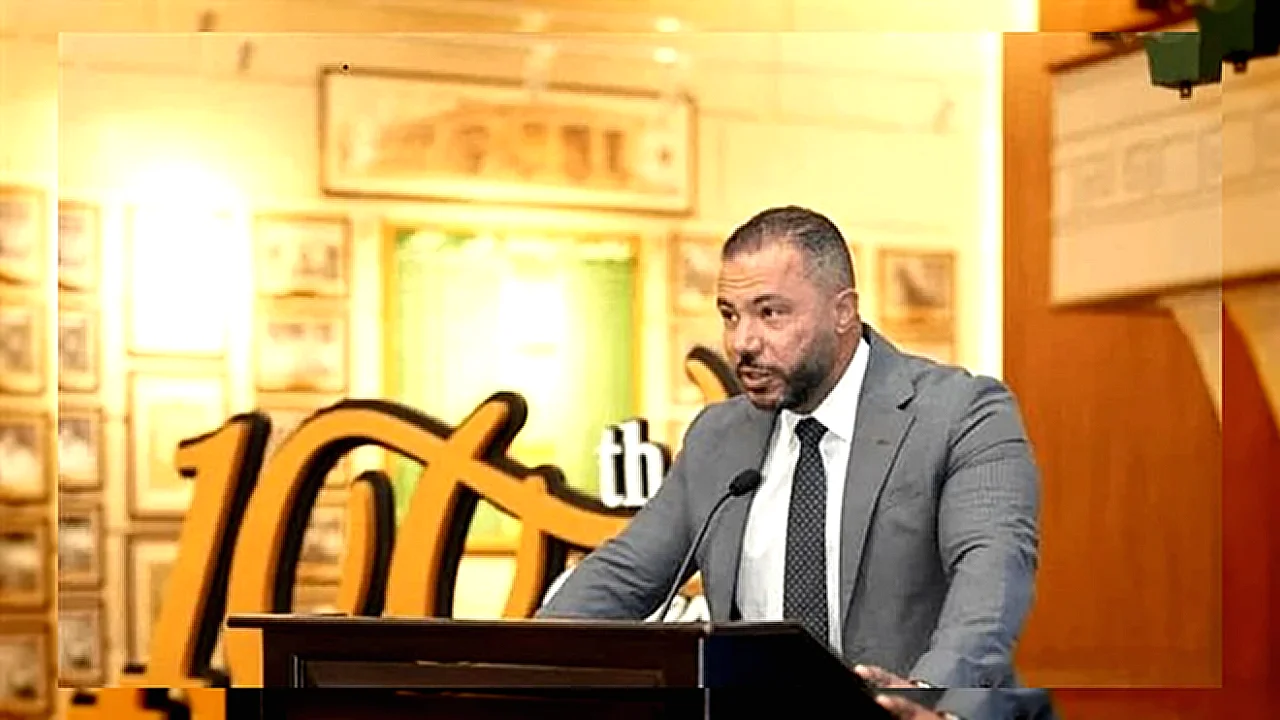 شركة مقيدة بشكل نائب رئيس البورصة المصرية يتحدث عن شركات