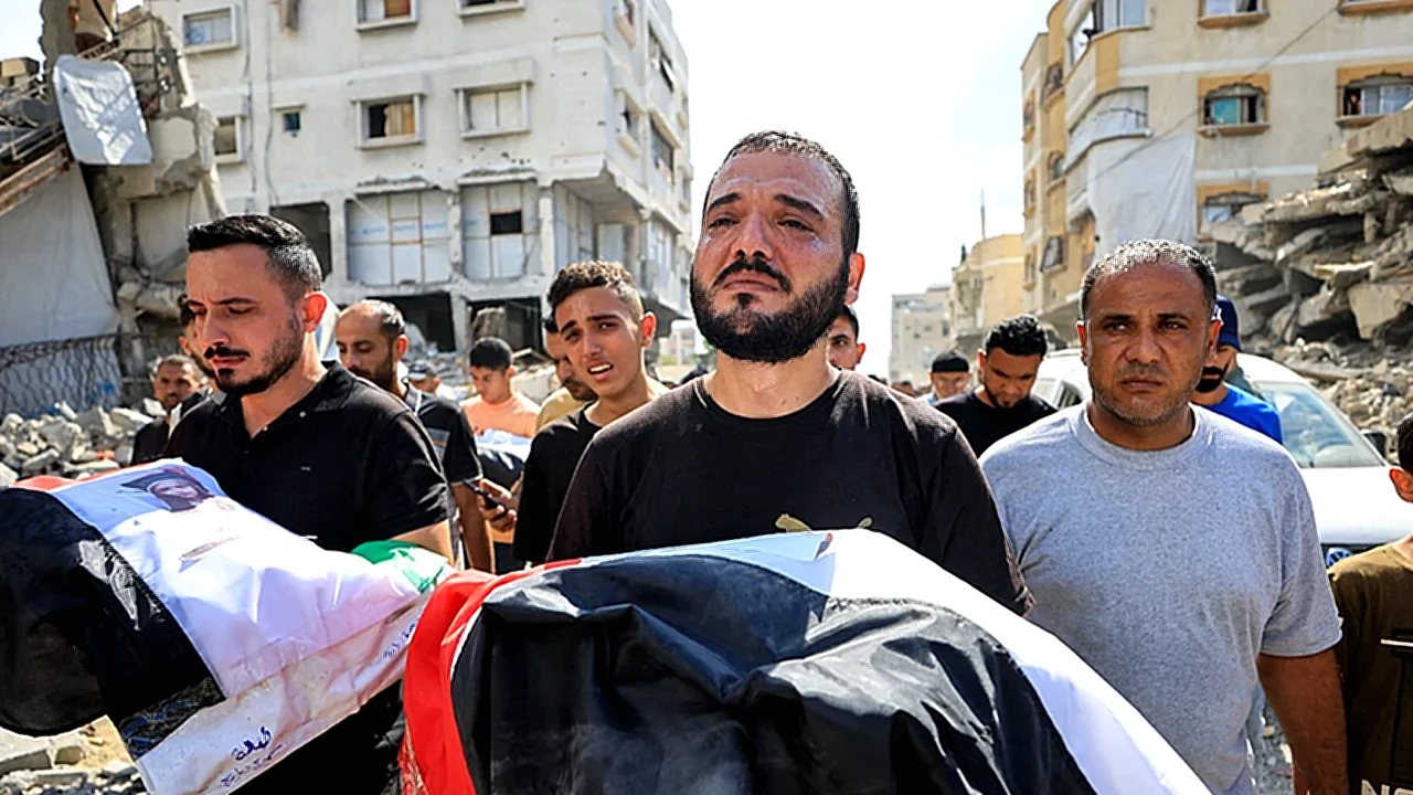 قائد فصل القدس الموقف المهين للولايات المتحدة في الشرق