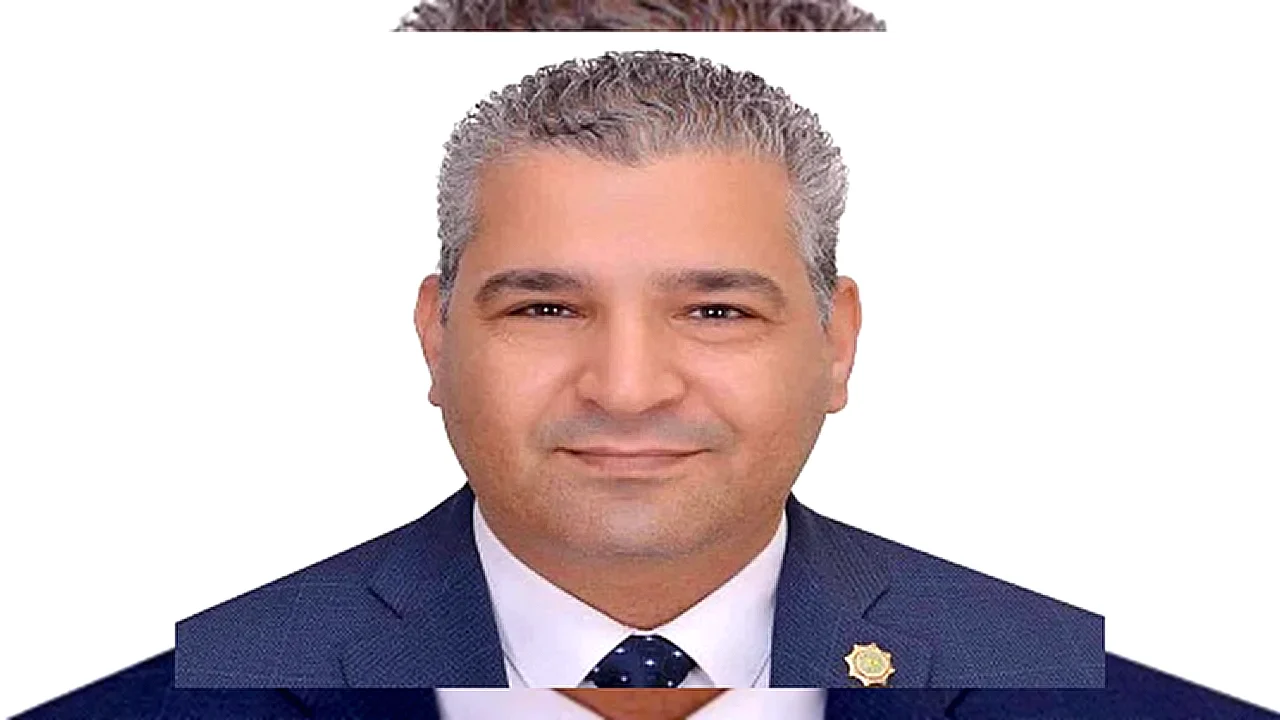 قرار تثبيت الفائدة مبنى البنك المركزي ومتابعة في مصر