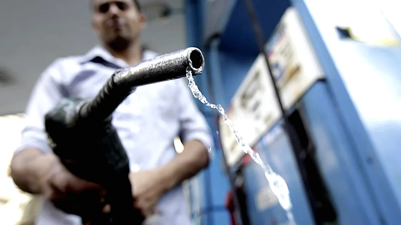 مجمع البنزين التابع لـ”القاهرة للتكرير” يخفض الواردات بـ70 مليون دولار شهريًا