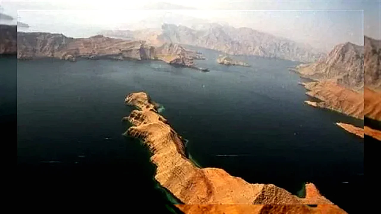 وزير الطاقة الإماراتي: لا ينبغي السماح لأحد بالسيطرة على مضيق هرمز