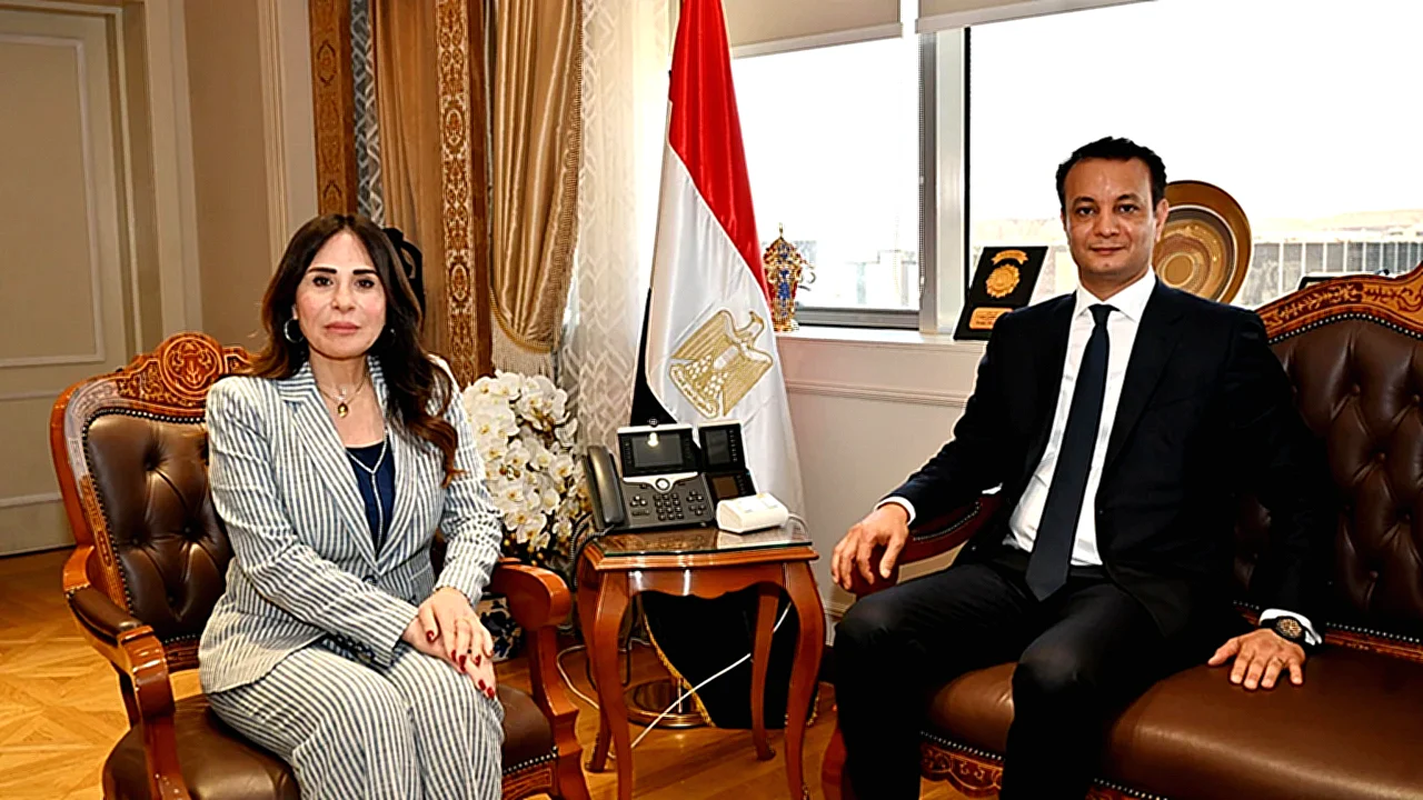 نعتزم التوسع في وزيرة الإسكان المصرية تلتقي مسؤول ليبي