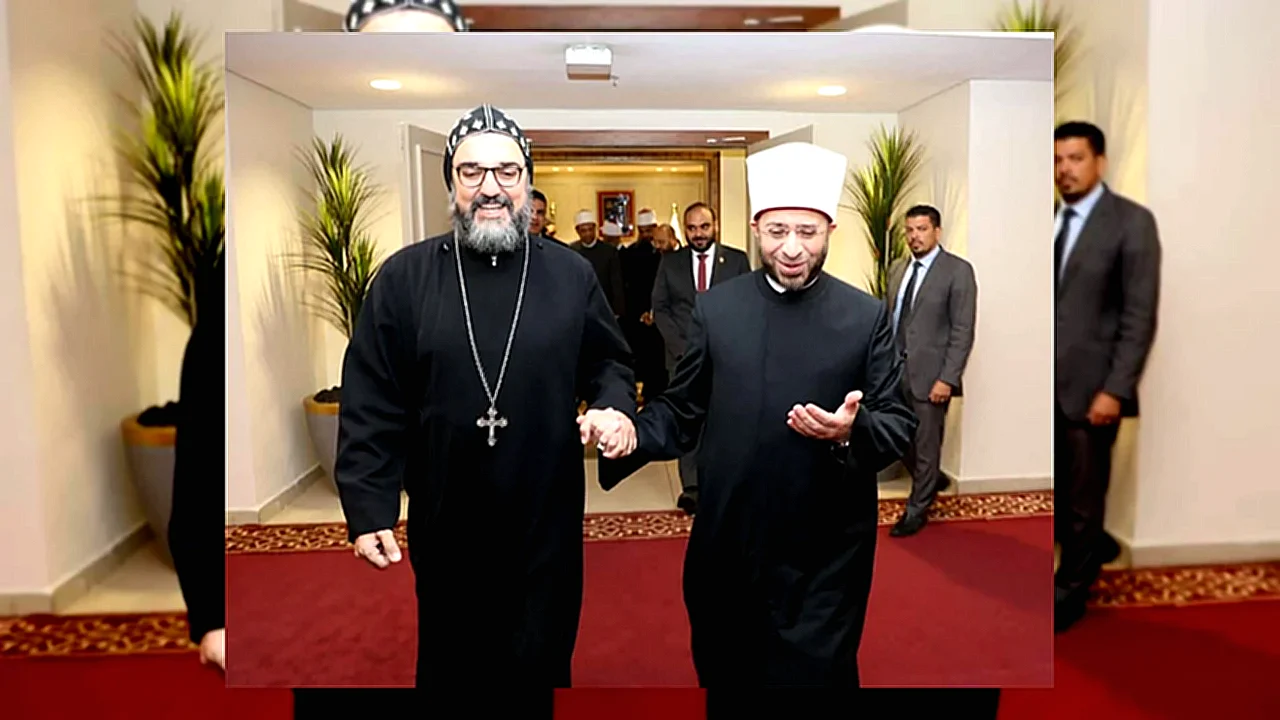 وزير الأوقاف يستقبل راعي الكنيسة السريانية بالقاهرة