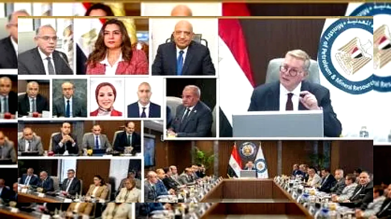 وزير البترول يعلن تطوير معامل التكرير وشبكات النقل لتعزيز