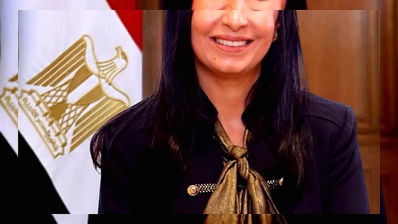 وزيرة التضامن: المنتجات الحرفية المصرية تحصد المراكز الأولى في المعارض الدولية
