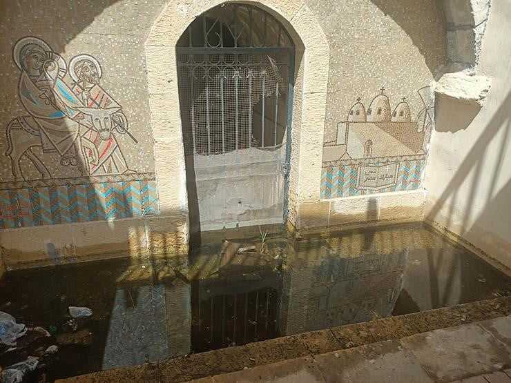 المياه تغطي الجزء السفلي من كنيسة العذراء